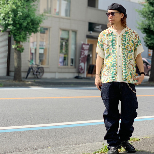 【美品】SUN SURF ハワイアンシャツ レーヨン アロハ 花柄 グレー系 M SUN SURF / HAWAIIAN S/S SHIRT “FLOWER FIELD BORDER”