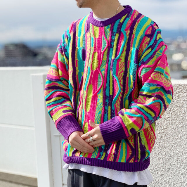 THRIFTY LOOK / 3D KNITTING CREW SWEATER