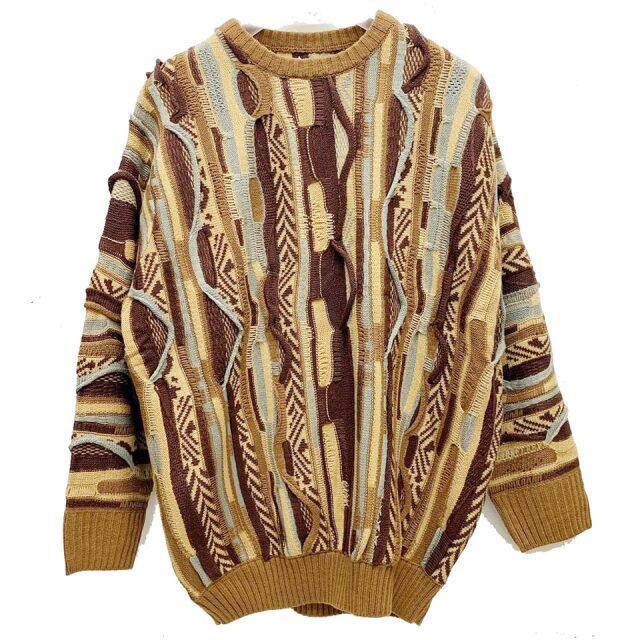 THRIFTY LOOK / 3D KNITTING CREW SWEATER