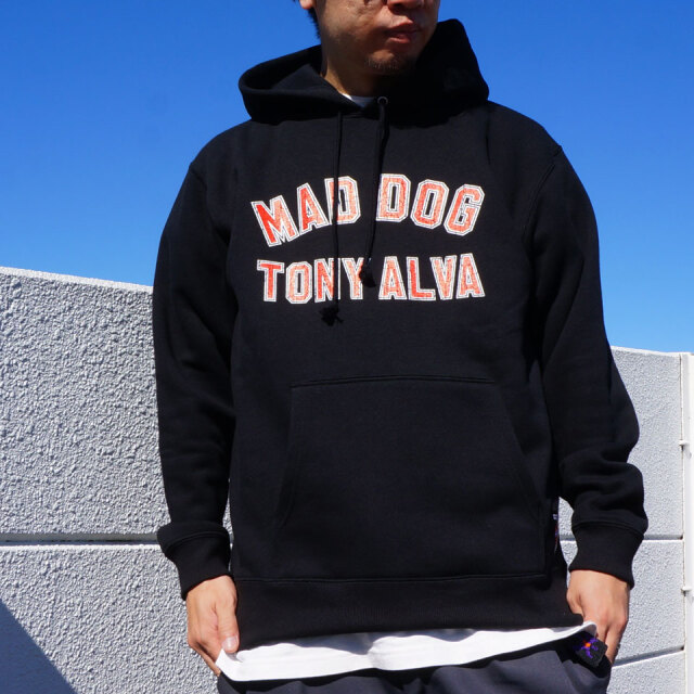 【50%OFF】 TONY ALVA トニーアルバ MAD DOG ARCH LOGO HOODIE パーカー ブラック