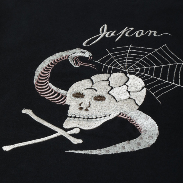 テーラー東洋 / SUKA CREW SWEAT EMBROIDERED “SKULL & SNAKE”