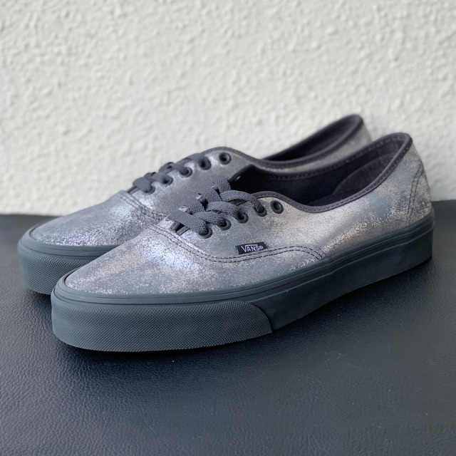 VANS ヴァンズ AUTHENTIC FOIL SUEDE (VN000D6GLTG)