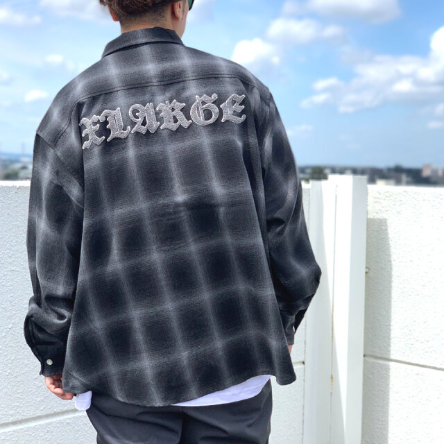 再入荷 エクストララージ XLARGE ネルシャツ PATCHED FLANNEL SHIRT チェックシャツ ブラック 黒