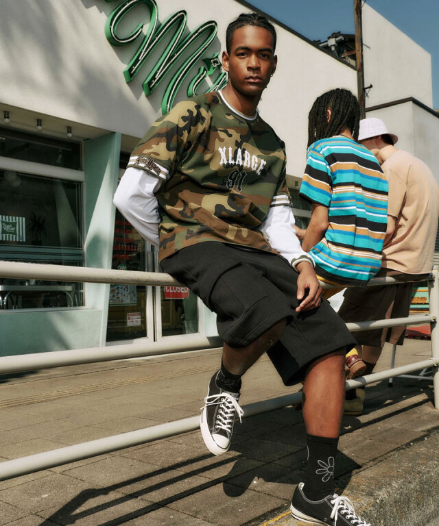 XLARGE EMBROIDERED LOGO CARGO SHORT エクストラージ カーゴ