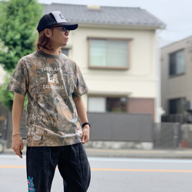 XLARGE / TREE CAMO S/S TEE