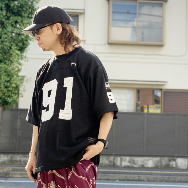 エクストララージ XLARGE フットボールシャツ DISTORTION FOOTBALL JERSEY TEE 半袖 ブラック 黒 BLACK 101253013001