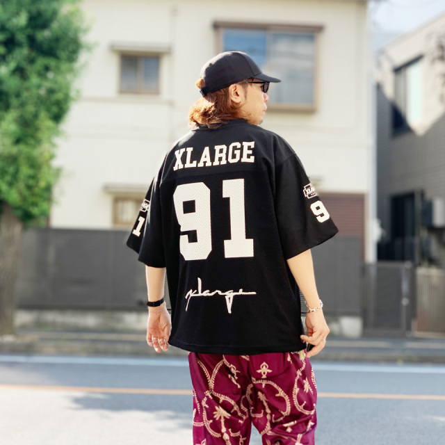 XLARGE / DISTORTION FOOTBALL JERSEY TEE