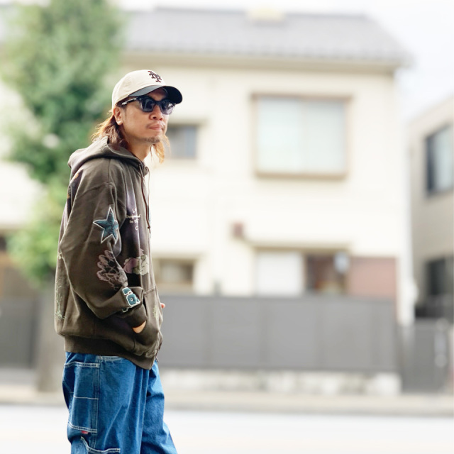 XLARGE / MULTI LOGO ZIP UP HOODED SWEATSHIRT