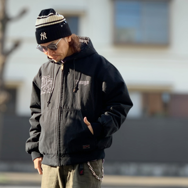 エクストララージ XLARGE アクティブジャケット PATCHED OLD ENGLISH HOODED WORK JACKET ブラック 黒 BLACK 101261021002