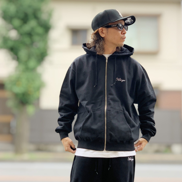 XLARGE / CURSIVE ZIP UP HOODED SWEATSHIRT