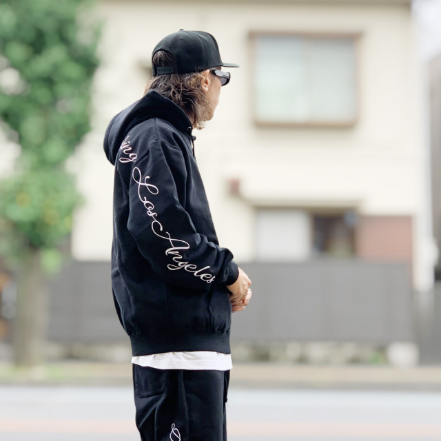 XLARGE / CURSIVE ZIP UP HOODED SWEATSHIRT