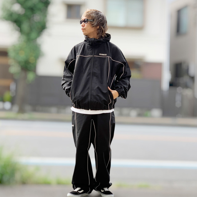 XLARGE / CURVED NYLON JACKET
