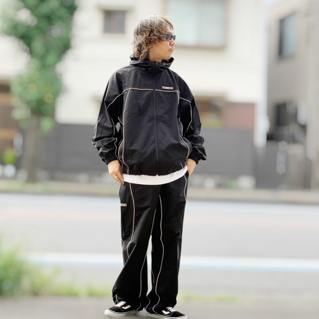XLARGE / CURVED NYLON PANTS
