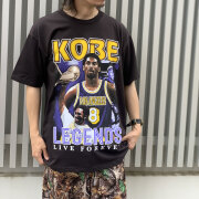 コービーブライアント KOBE BRYANT S/S Tee アーティストTシャツ ブラック 黒 BLACK