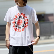 スリフティルック THRIFTY LOOK Tシャツ RED HOT CHILI PEPPERS S/S TEE レッドホットチリペッパーズ ビンテージ加工 ホワイト 白 WHITE バンドTシャツ バンT