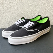 VANS ヴァンズ GUCCIMAZE PREMIUM AUTHENTIC 44 DL - GREEN GECKO/BLACK (VN000Z64HS3)
