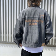 【SALE20%OFF】 ワット イット イズント （What it isNt）ART BY MARK GONZALES マークゴンザレス デニムジャケット トラッカージャケット DENIM TRUCKER JACKET ブラックデニム 黒 2H5-64816