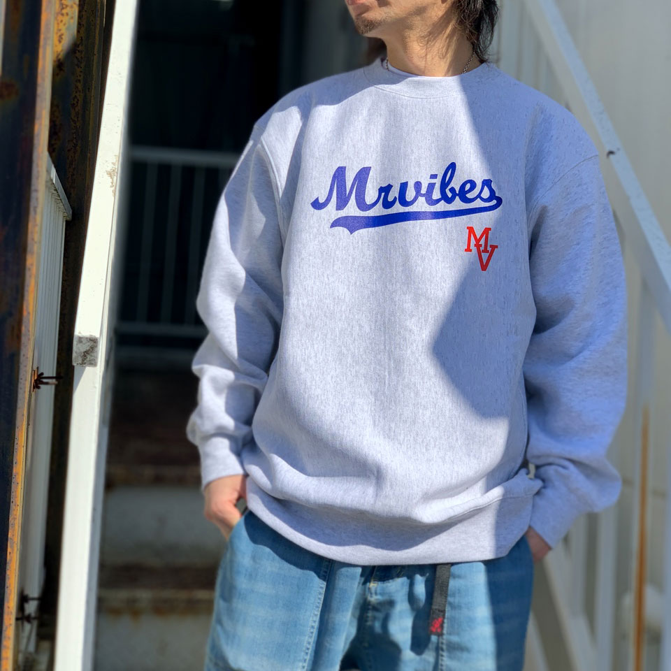 MRV by Mr.vibes クルースウェット SCRIPT LOGO CREWNECK SWEAT トレーナー オリジナル ミスターバイブス アッシュグレー ASH GREY 灰色
