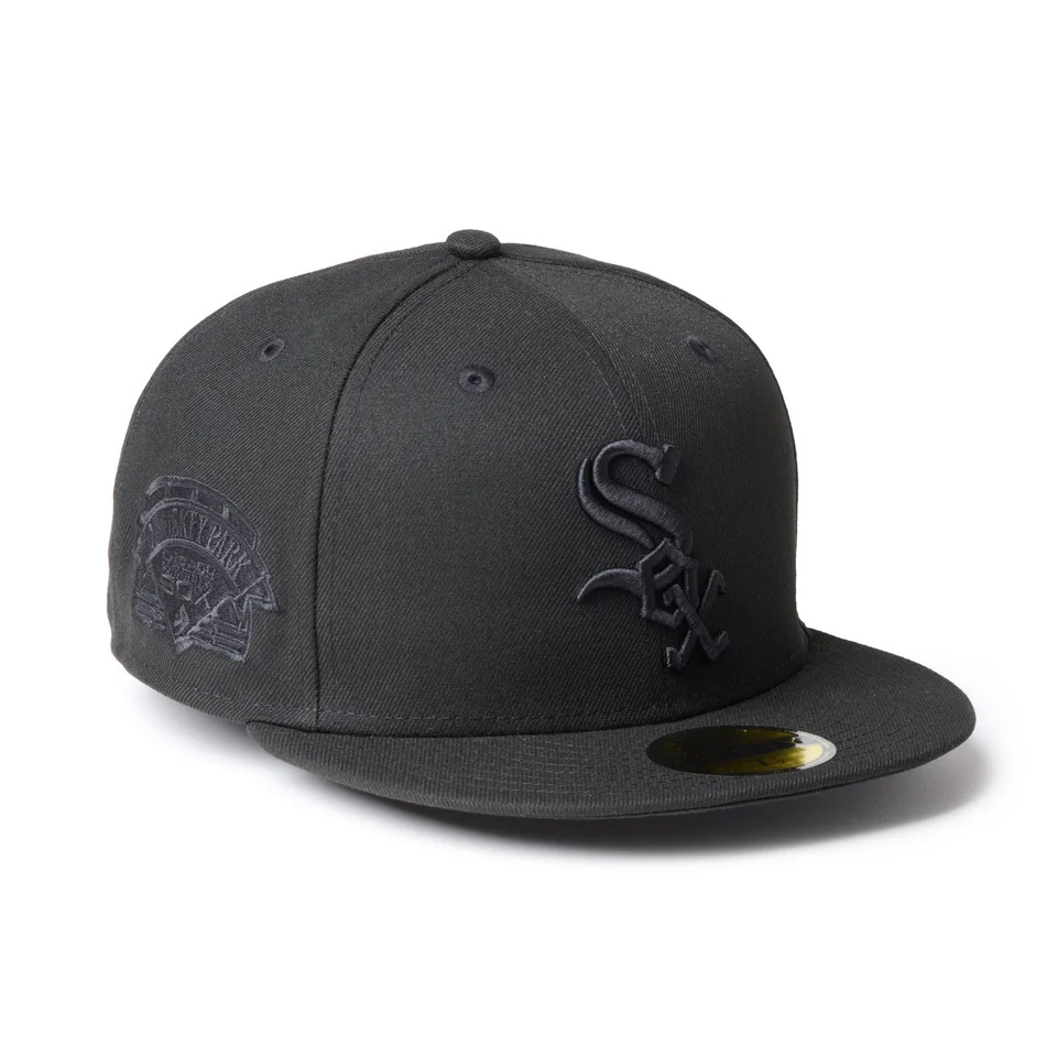NEW ERA ニューエラ 59FIFTY MLB Black on Black - CHICAGO WHITE SOX (14745189)