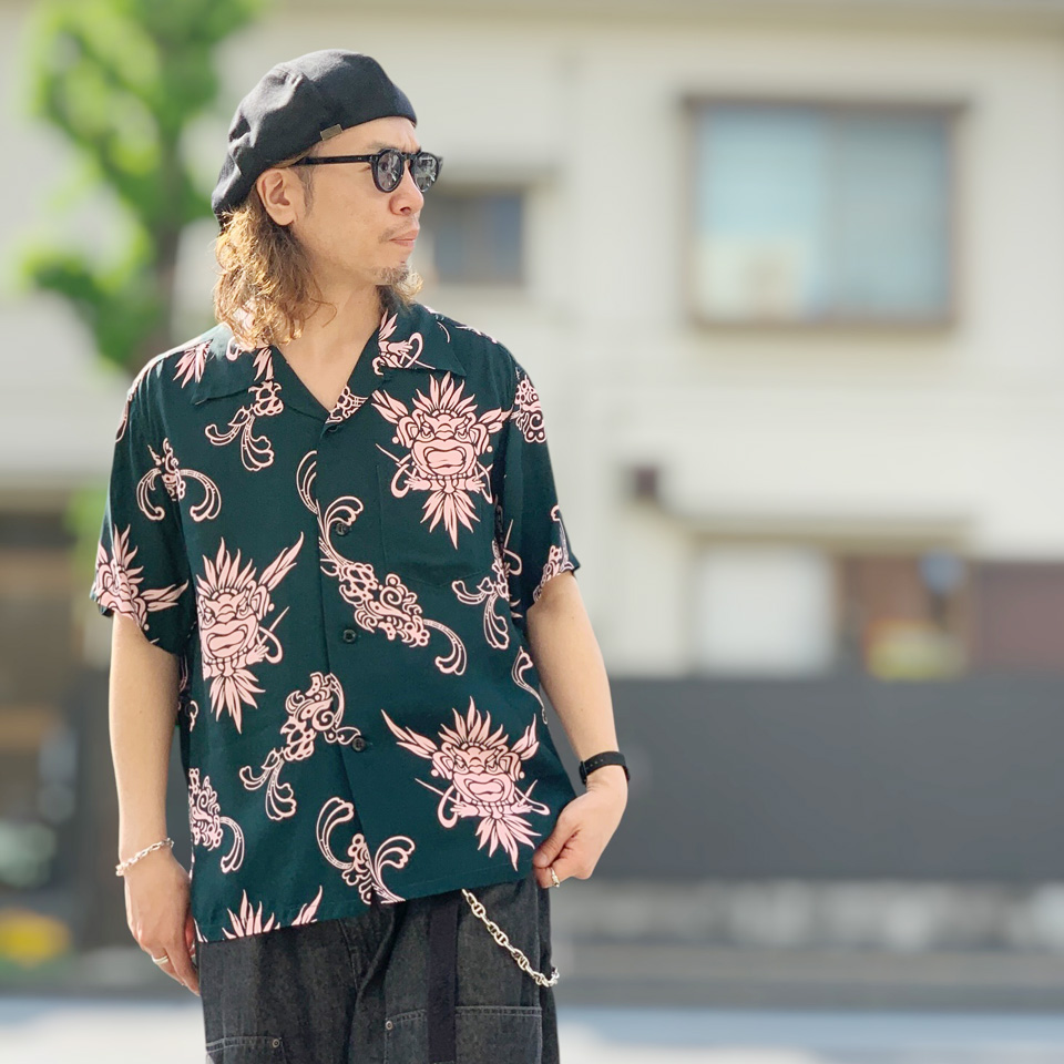 SUN SURF サンサーフ RAYON HAWAIIAN SHIRT “INCARNATION OF GOD” (Lot No. SS39611)
