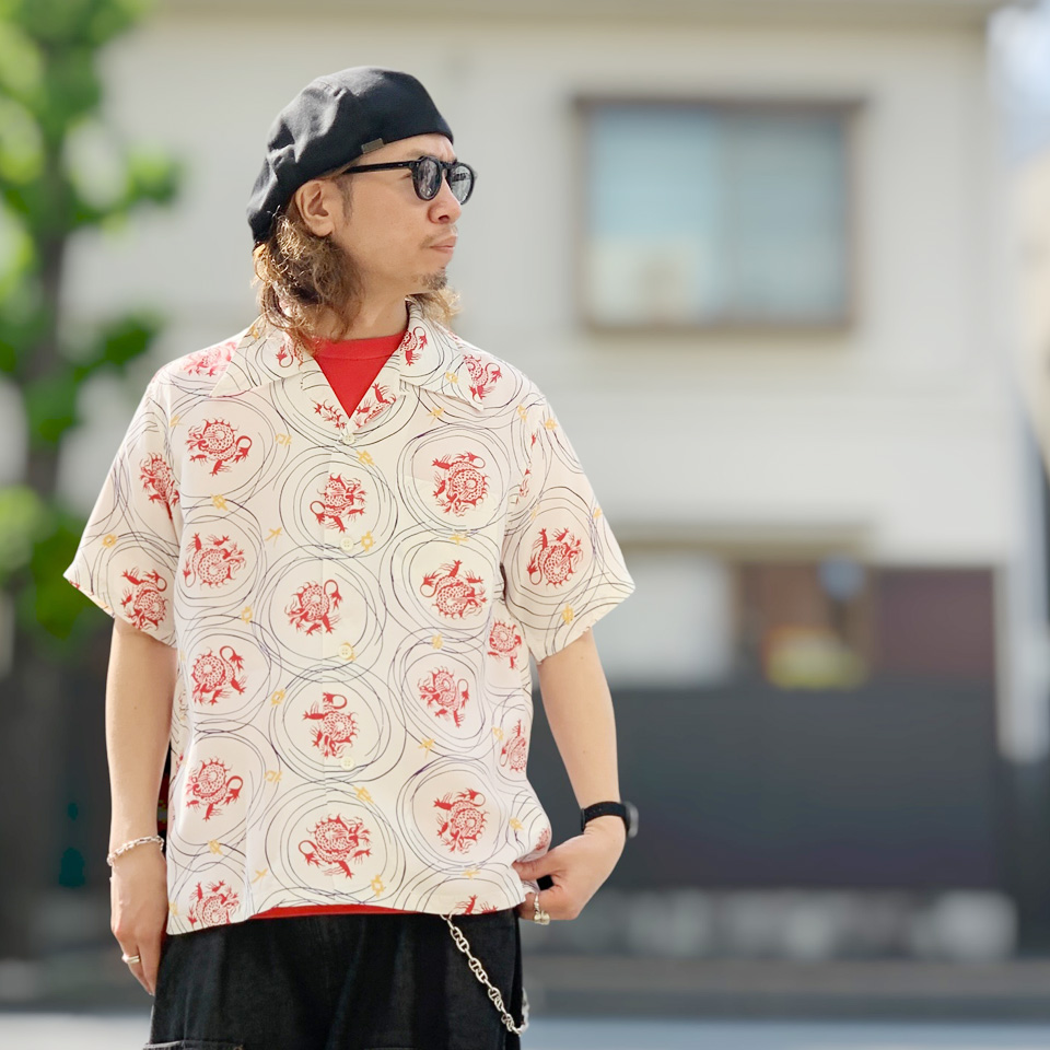 SUN SURF サンサーフ RAYON HAWAIIAN SHIRT “DRAGON GRID”  (Lot No. SS39617)