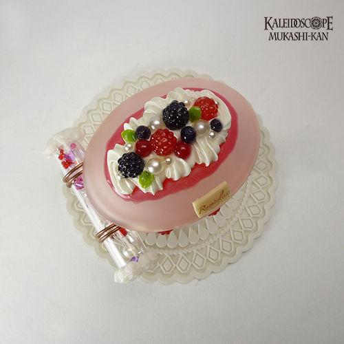 ベリーケーキ