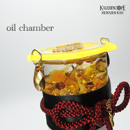 万華鏡：オイルチェンバー】Queen Bee/クイーン・ビー：佐々木茉友