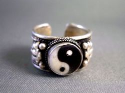 チベットお守りリング 陰陽太極図 天珠/曼荼羅/仏画（タンカ）の通販  