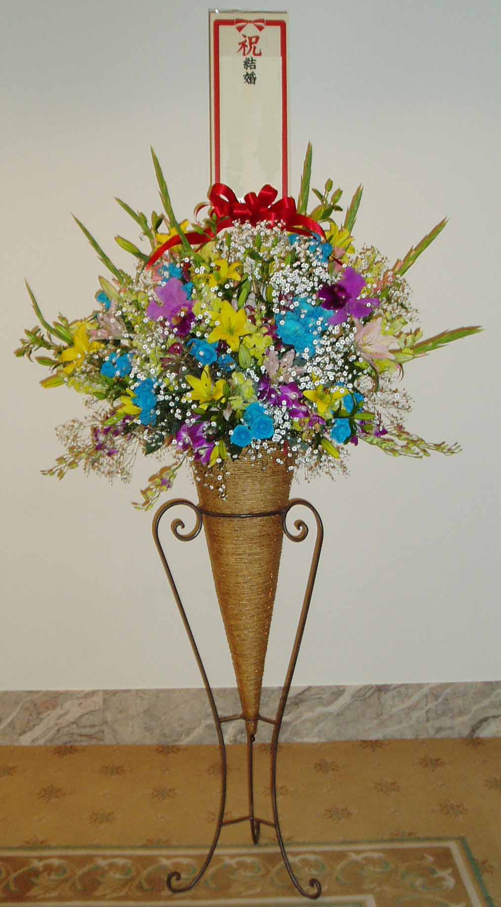 豪華でおしゃれ！祝三角スタンド（1段）-6　16200　小田原より藤沢まで取扱い