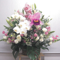 【送料無料】枕花（お悔みの花・お供え・法事・ご命日に）