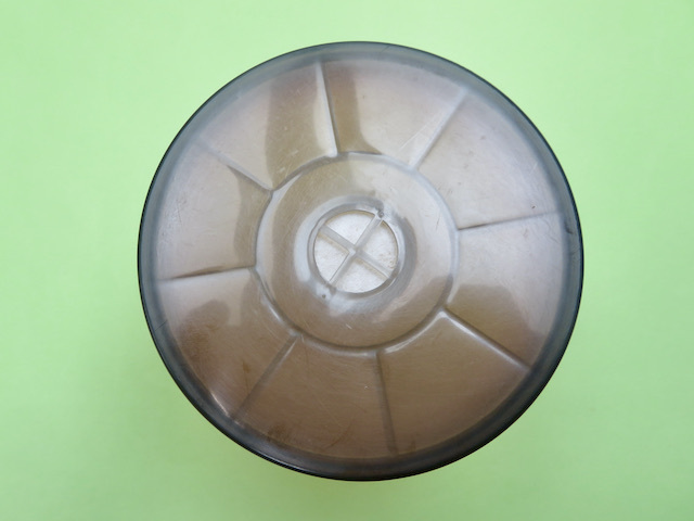 遮光ボトル1400ccの蓋の画像