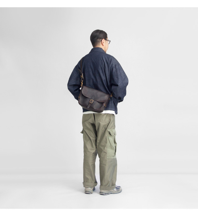 【vasco/ヴァスコ】クラッチバッグ ネイビー vasco/ヴァスコ】クラッチバッグ ネイビー