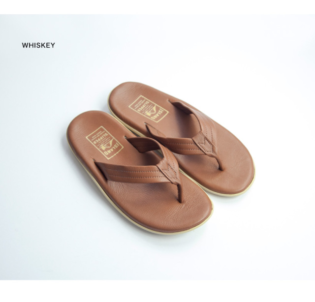  SLIPPER（アイランドスリッパ）レザー/ Buff（ブラウン） ISLAND SLIPPER（アイランドスリッパ）レザー/ Buff（ブラウン