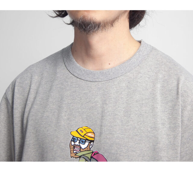 NANGA ナンガ エコハイブリッド アウトドアマン プリントTシャツ