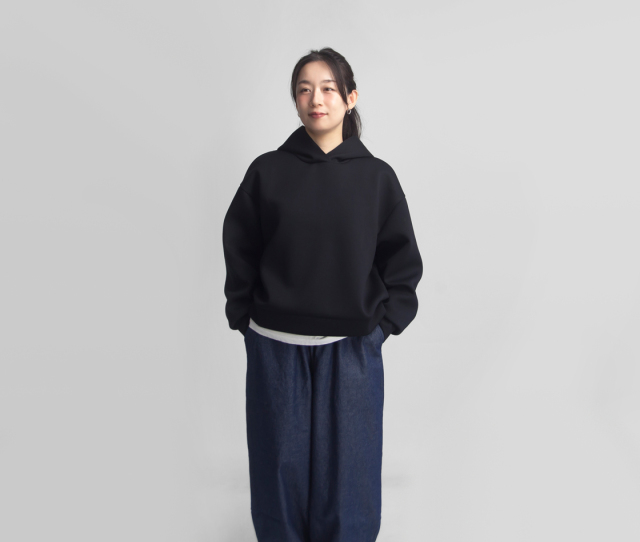 まみたん COMMENCEMENT コメンスメント ショート丈パーカー 長袖