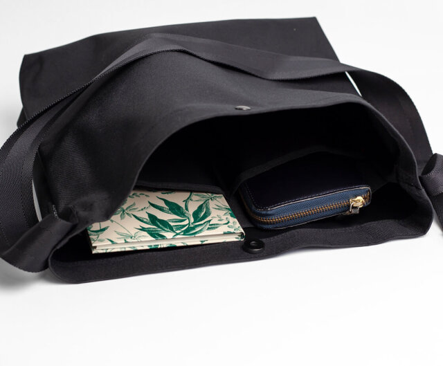 WILDERNESS EXPERIENCE ウィルダネスエクスペリエンス BookBag ブック