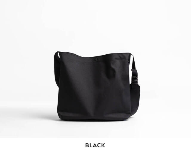 WILDERNESS EXPERIENCE ウィルダネスエクスペリエンス BookBag ブック