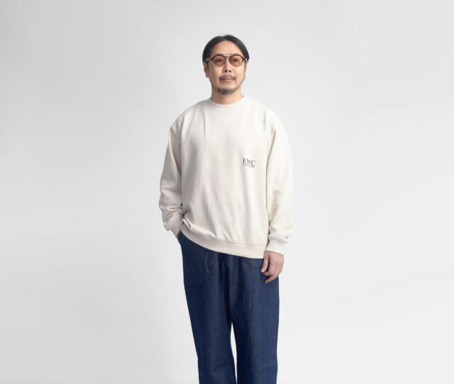 Mared マレッド TRI HARMONY バックプリント クルーネックスウェット