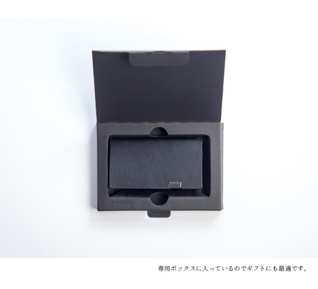 未使用 所作 ショサ カードケース スリム 黒×箔 ブラック×ゴールド GISELLE ミニ財布 レディース お札折らない 二つ折り 小さめ
