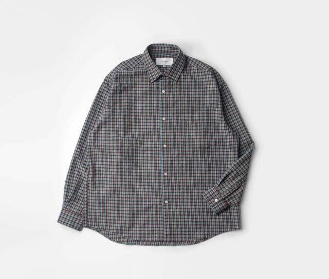 LAOTOUR グラフィカルチェック柄 ショート丈 オープンカラー長袖シャツ