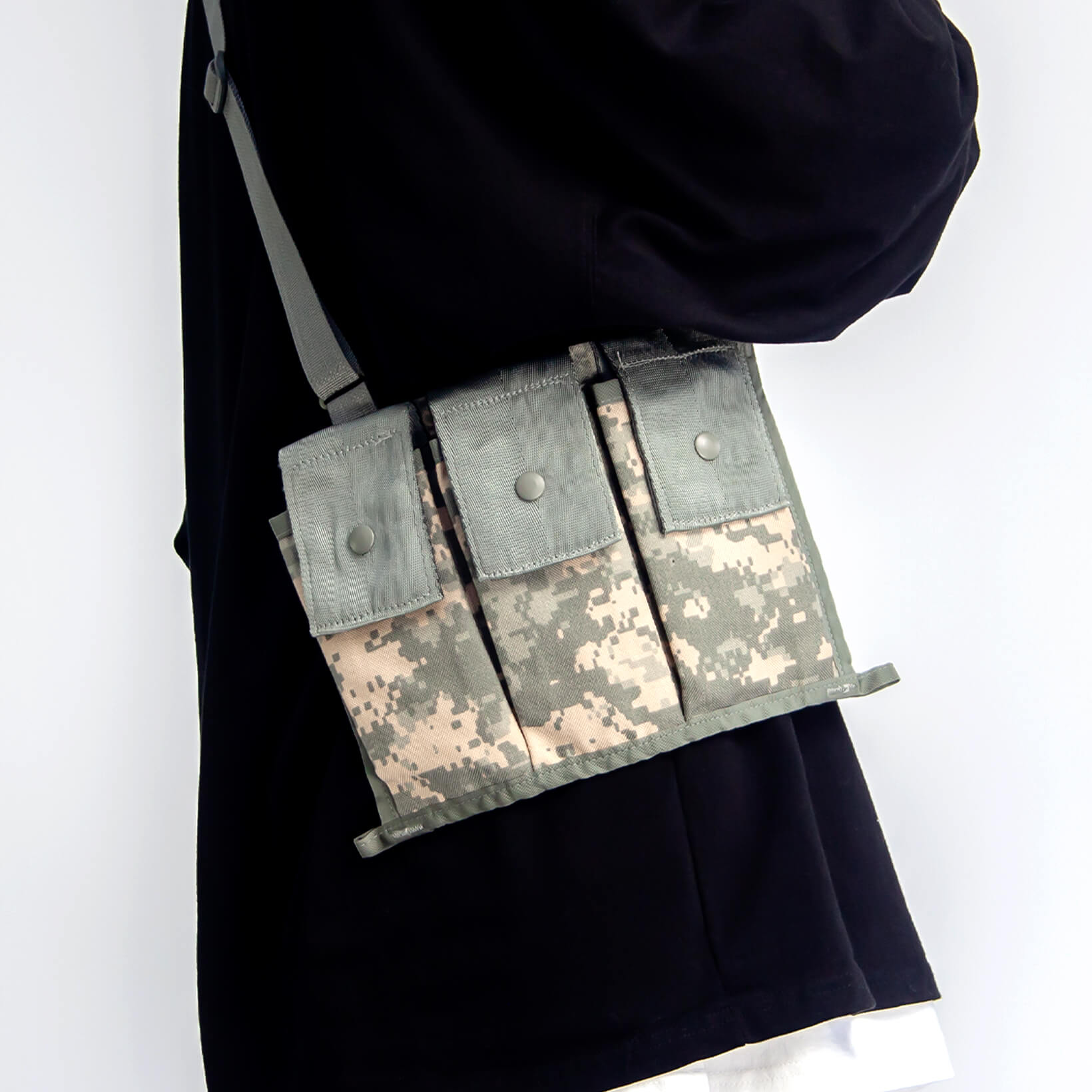 米軍 デッドストック MOLLE II 6 MAGAZINE バンダリアポーチ ACU US ARMY ショルダーバッグ メンズ レディース