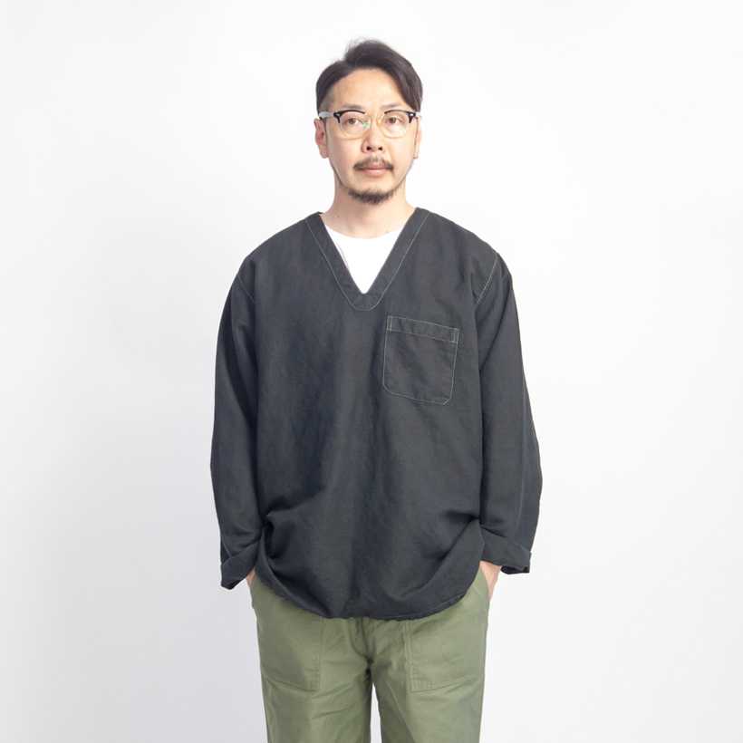 ハンガリー軍 リネン Vネックスリーピングシャツ 黒染め デッドストック メンズ