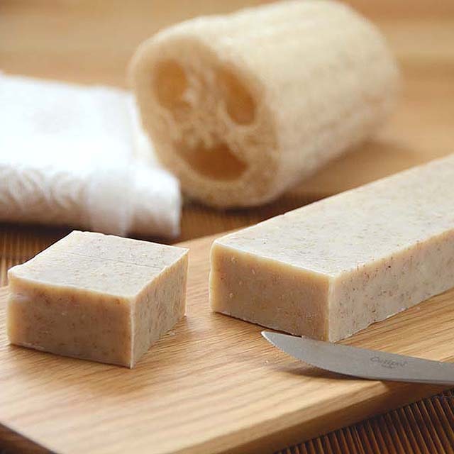 カモミール棒石鹸