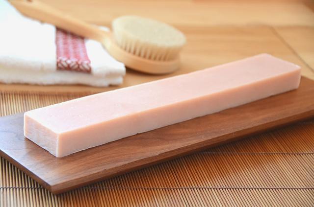 洗顔・全身洗えます！【お得なバータイプ 秋の石鹸】無添加石鹸本舗 お