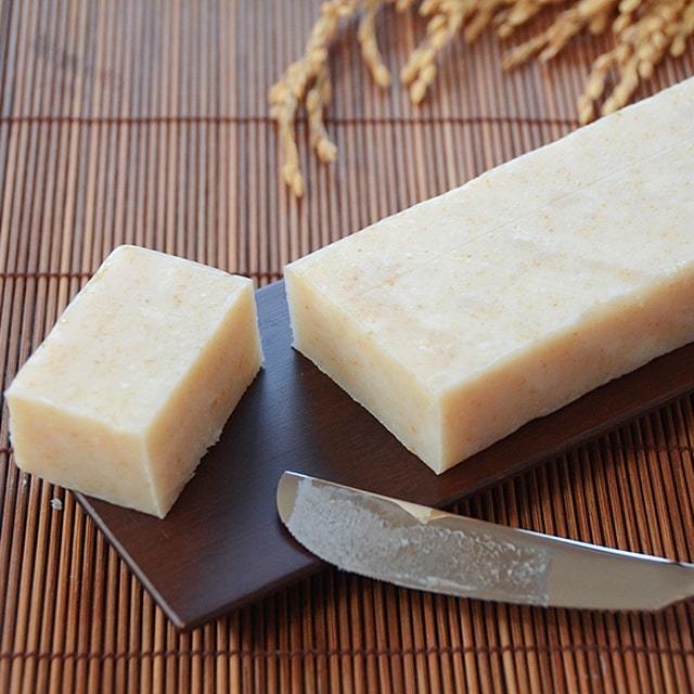 神戸　米ぬか棒石鹸