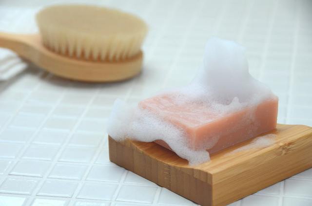 洗顔・全身洗えます！【神戸 赤ワイン石鹸】無添加石鹸本舗 お肌
