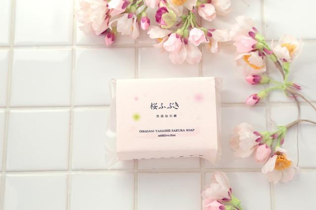 石鹸 洗顔・全身洗えます！【桜ふぶき石鹸】無添加石鹸本舗 お肌に