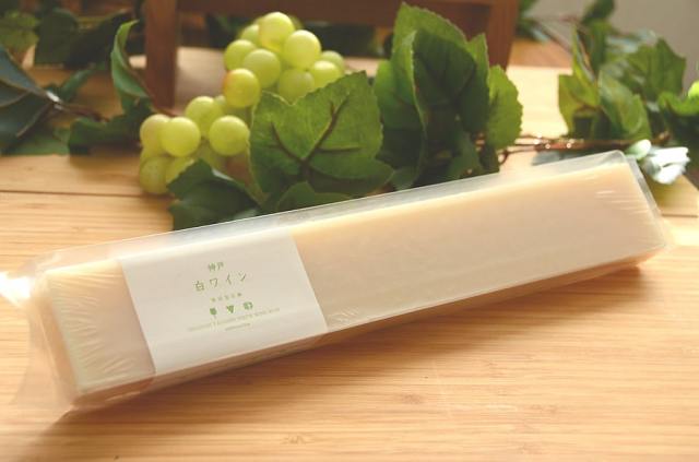 洗顔・全身洗えます！【お得なバータイプ 神戸 白ワイン石鹸】無添加