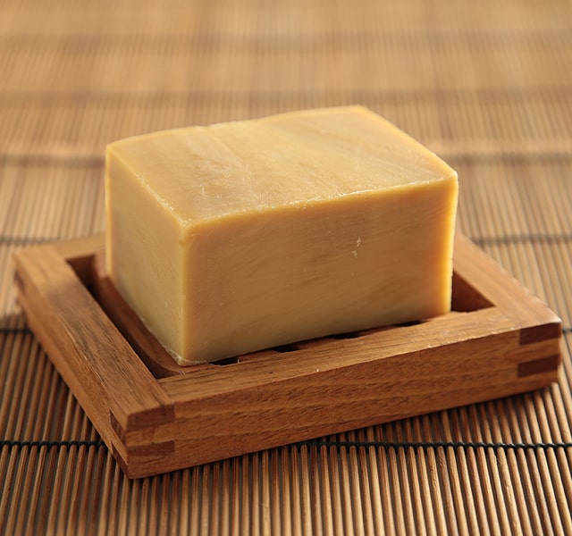 洗顔・全身洗えます！【釜焚き よもぎ石鹸】無添加石鹸本舗 お肌に