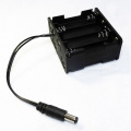 MSC-102B　DCプラグ付き！電池で12V電圧が得られる！単三乾電池8本用DCプラグ付き電池ボックス